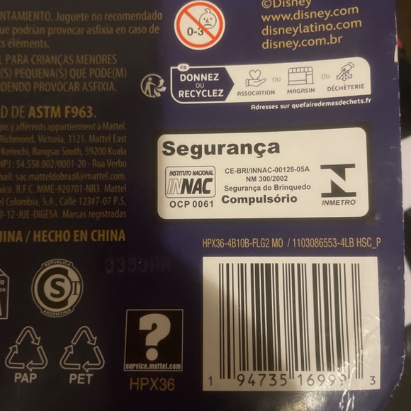 New in Box Disney Wish The Teens Pack 9 Mini Posable Character Figures 2.5" - Picture 5 of 6